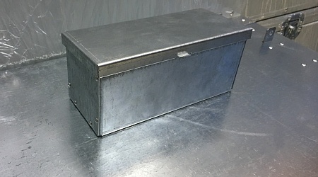 Ящик сталь оцинкованная 1,2мм 190х80х80мм